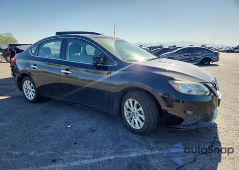 2017 Nissan Sentra S z USA, uszkodzony, nr VIN 3N1AB7AP0HL714005